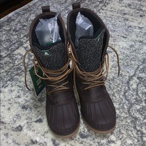 Women’s Kamik snow boots